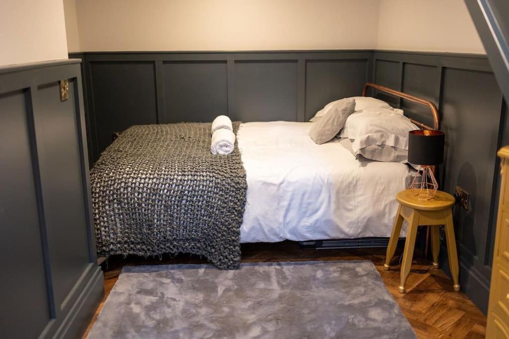 Unique Victorian Stable Conversion هاليفاكس المظهر الخارجي الصورة